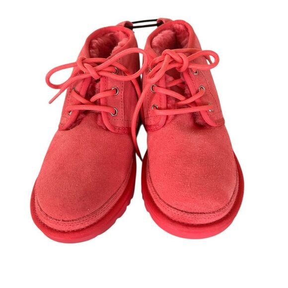UGG Women’s Neumel II Chukka Boot pink, Size 7, NWOT Display pair - Picture 5 of 13